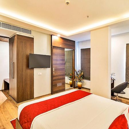 Jagadish Brigade Hotel Bangalore Ngoại thất bức ảnh