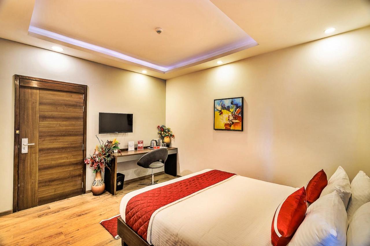 Jagadish Brigade Hotel Bangalore Ngoại thất bức ảnh