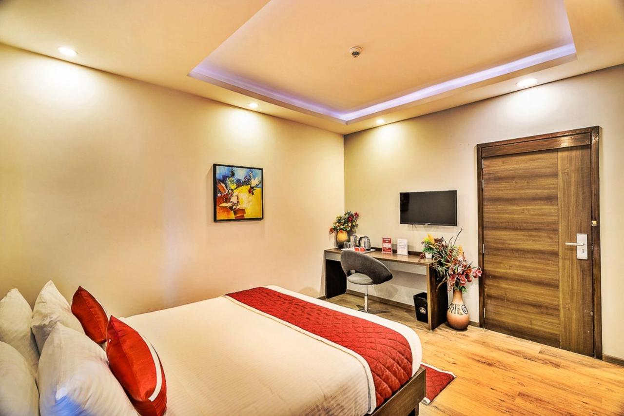 Jagadish Brigade Hotel Bangalore Ngoại thất bức ảnh