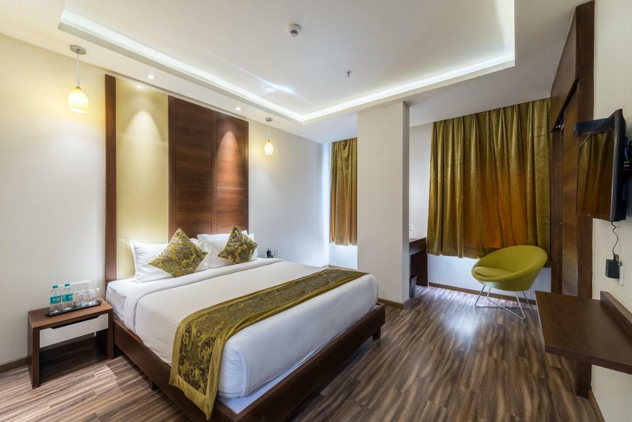 Jagadish Brigade Hotel Bangalore Ngoại thất bức ảnh